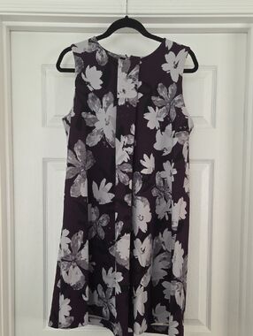 Alfani Dark Plum Sleeveless Midi Dress With White And Gray Floral Design